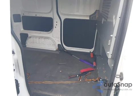 2018 Nissan Nv200 S z USA, uszkodzony, nr VIN 3N6CM0KN7JK696597